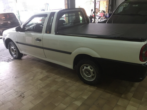 Imagem 2 de 5 de Saveiro 1.6 - Volkswagem