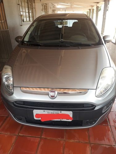 Imagem 2 de 5 de Fiat Punto 2013 1.4 Attractive Flex 5p