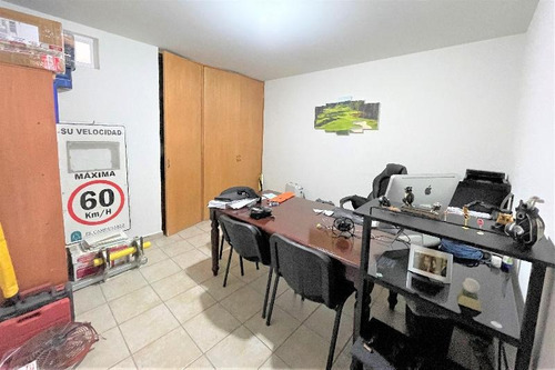Imagen 3 de 16 de Casa Oficina En Venta Y Renta En Colinas Del Cimatario 3a Sección, Querétaro
