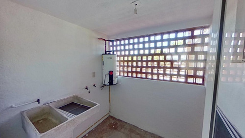Imagen 11 de 15 de Oportunidad Departamento En Primer Piso, Condominio Seguro Y Bien Ubicado