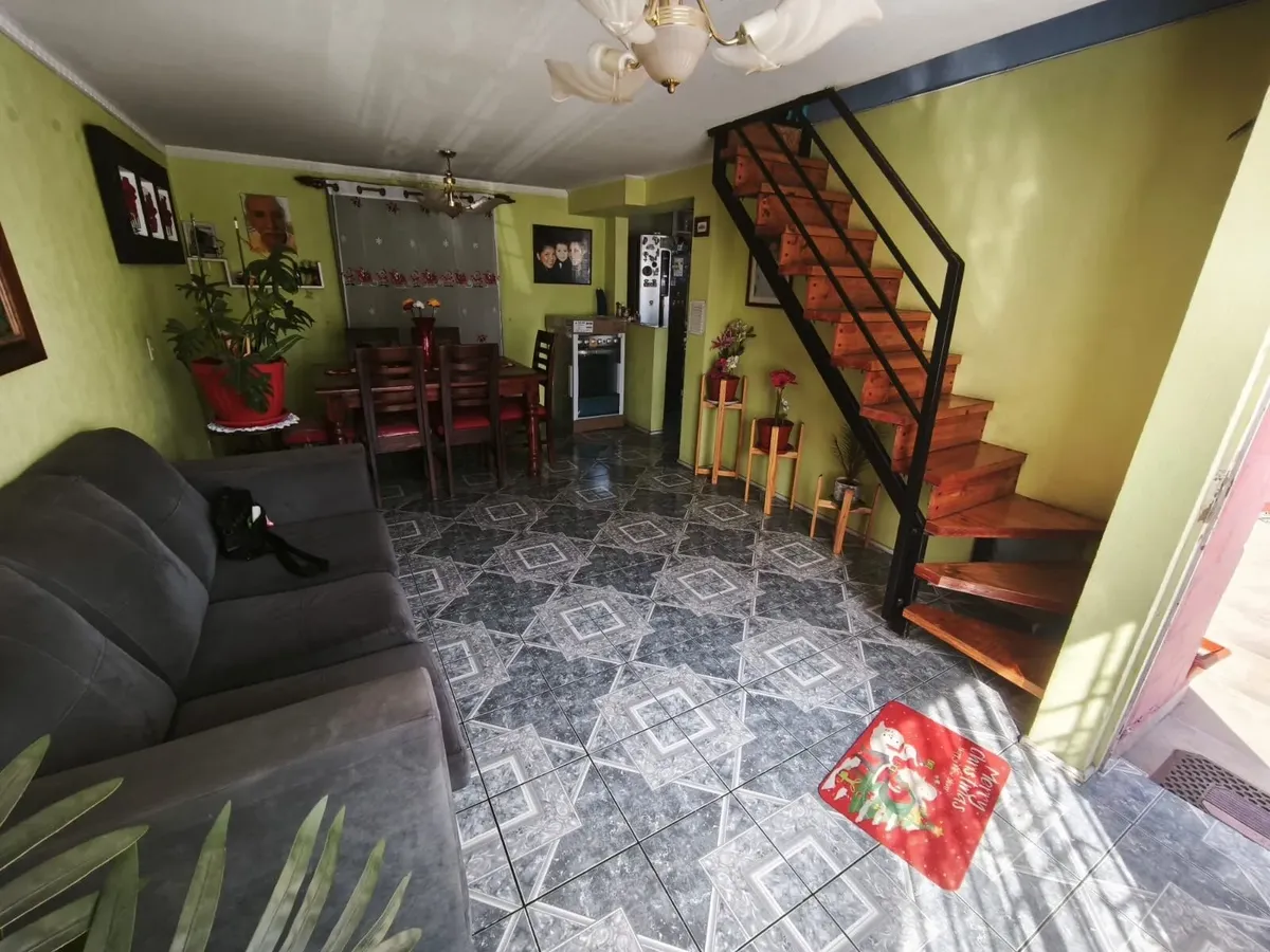 Imagen 4 de 14 de Excelente Casa De 3 Dormitorios Frente A Parque - Sector Cas