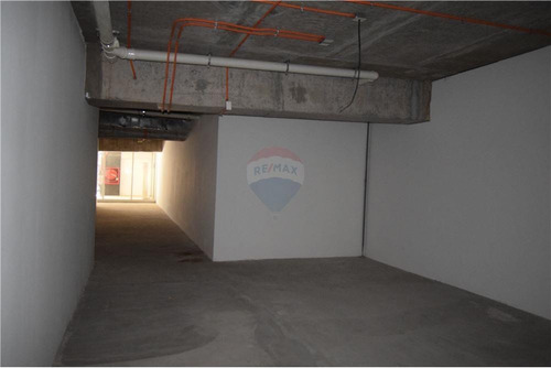 Oportunidad!!! Local Comercial Uf43 Los Militares