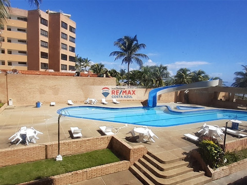 Imagen 2 de 10 de En Venta Apartamento A Remodelar Edificio Bella Vista Suites