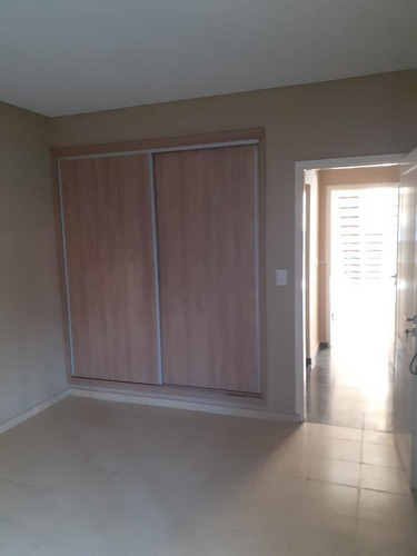 Imagen 9 de 19 de Casa - Barrio Belgrano