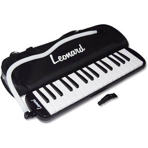 Melodica Piano Leonard 32 Notas Con Estuche Y Accesorios