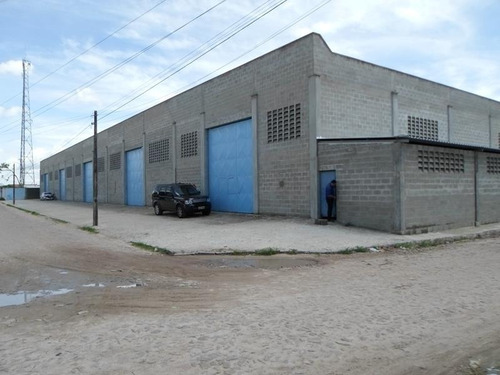 Imagem 4 de 13 de Galpao Para Alugar Na Cidade De Horizonte-ce - L12026