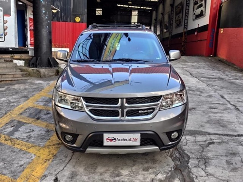 Imagem 2 de 15 de Journey 3.6 Sxt V6 Gasolina 4p Automático