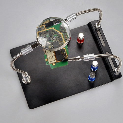 Soporte De Placa De Circuito Que Ayuda A Soldar Manos De Ter
