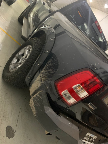 Fenders Ram 1500 Estilo Pocket Con Tornillos