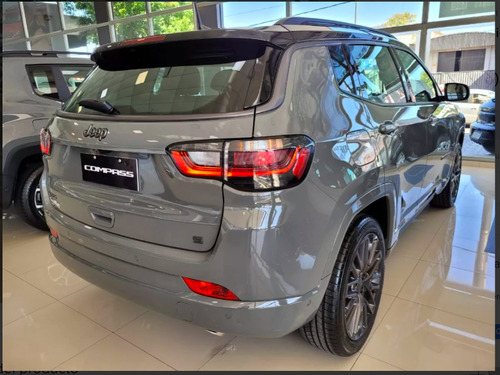 Jeep Compass Longitude Plus T270 At6 4x2 - Modelo 2025
