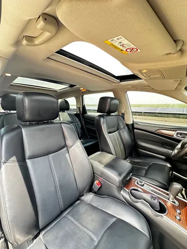 Nissan Pathfinder 3.5 R52 Exclusive