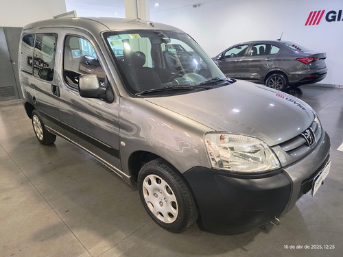Peugeot Partner 1.6 Hdi Confort 5as