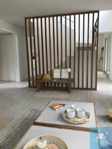 Venta Casa A Estrenar En Los Berros Ii