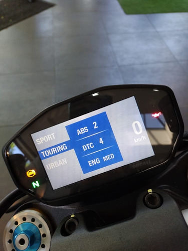 Ducati Monster 1200 S- 2017 - 4600 Km.san Isidro