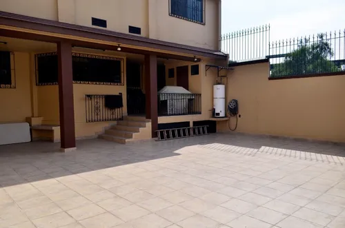Casa En Venta En Lomas De La Hacienda Av1032