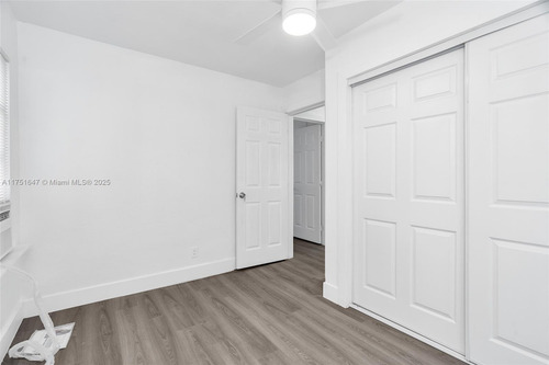 Casa En Venta - 2 Dormitorios 1 Baños - Miami