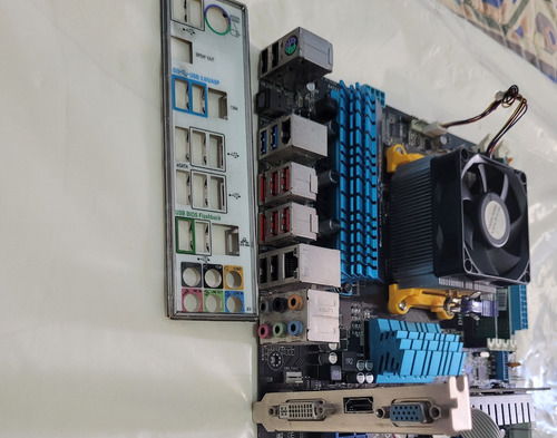 Placa Mãe Asus M5a97 Evo R2.0 + Amd Fx-4300 + Ram 8gb Preto (Usado)