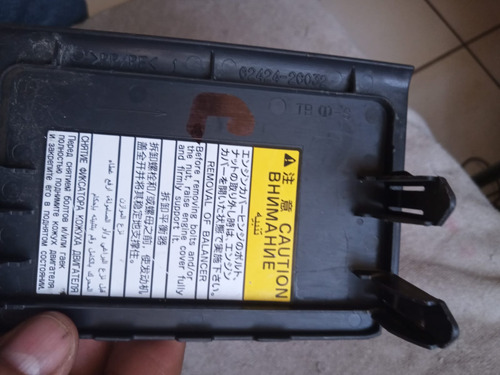 Tapa Base De Fusibles Toyota Hiace 2015-2019. (Usado)