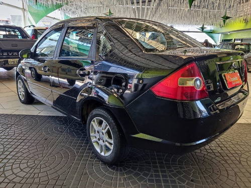 Imagem 17 de 18 de Ford Fiesta Sedan 1.6 Mpi 8v 2010