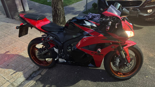 Cbr 600 Rr Muito Nova, Recém Revisada.