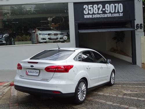 Ford Focus Sedan Titanium 2.0 Aut. 2015/2016