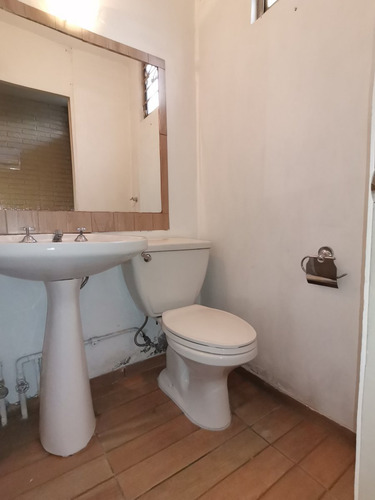 Arriendo Casa 4d2b1e - Las Condes Av Apoquindo