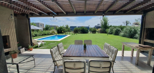 Imagen 8 de 30 de Casa En Venta Ubicado En San Rafael, Villanueva, Tigre