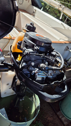 Motor Susuki 2.5 Hp