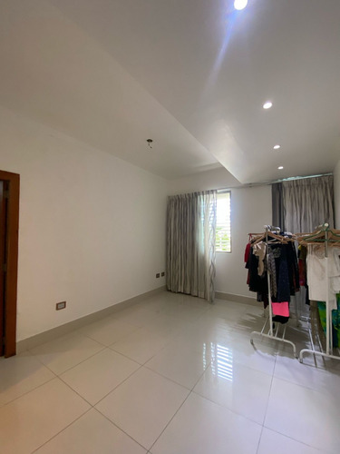 ¡se Alquila Apartamento Amueblado En Renacimiento! Código:nd770