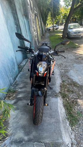 Duke 200