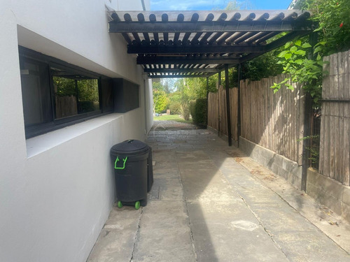 Espectacular Casa En Venta En Barrio Privado