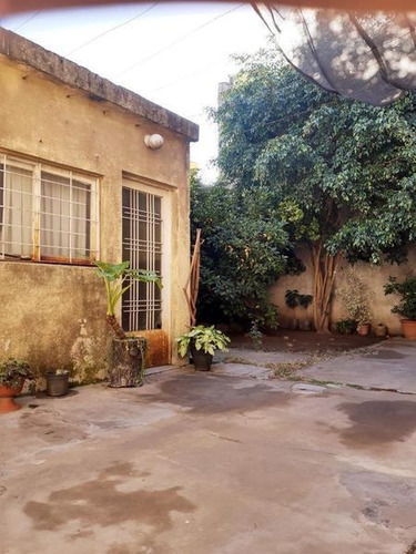 Imagen 4 de 11 de Venta Casa 4 Ambientes La Tablada Para 2 Familias