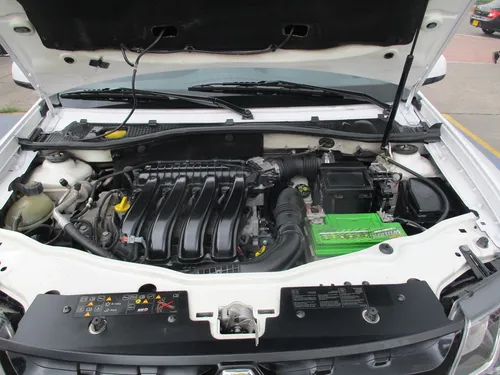 Renault Duster DYNAMIQUE 4X2 2000CC MT AA