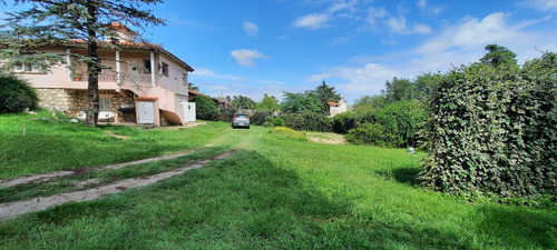 Imagen 22 de 30 de Chalet En Venta De 3 Dormitorios C/ Cochera En Villa Giardino
