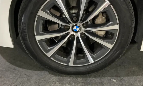 BMW Serie 3 330i 2.0 lt Turbo