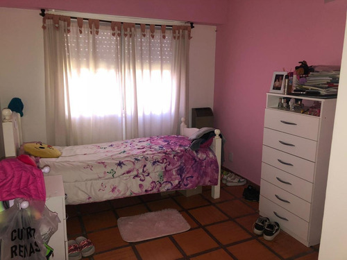 Imagen 6 de 8 de Casa - Barrio Parque Leloir