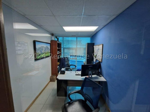 Edificio Comercial/ Tipo Loft (3 Pisos) Venta Los Dos Caminos Mls-24-28164