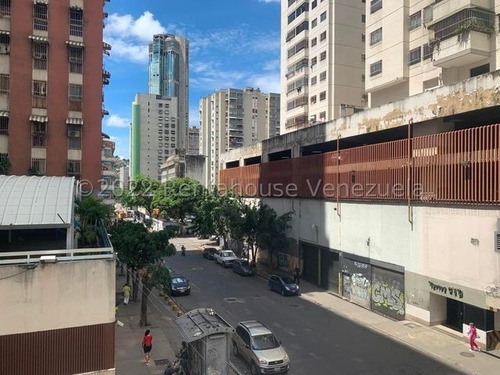 Imagen 26 de 27 de Edificio Comercial Venta La Candelaria 23-9731 Eva Castillo 0414-3067220