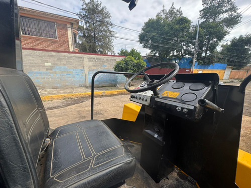 Vibrocompactador Dynapac Ca251 Año 2002