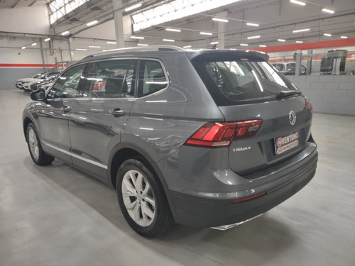 Imagem 6 de 15 de Volkswagen Tiguan Allspace 1.4 250 Tsi Flex 19/2020