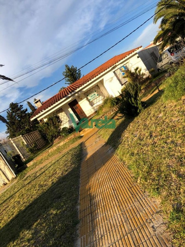 Imagen 13 de 16 de Casa De 4 Dormitorios En Atlantida - Atlantida Atlántida