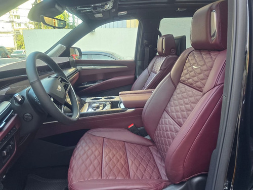 Cadillac Escalade ESV 6.2 Premium Luxury