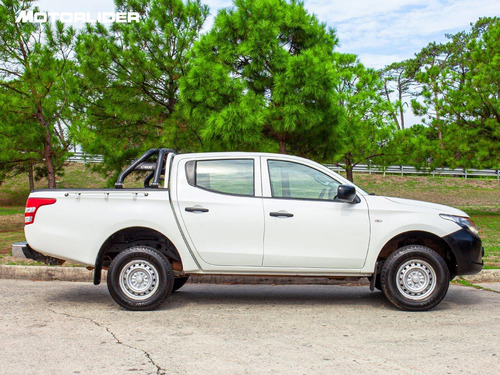 Mitsubishi L200 2.4 4x4 Descuenta Iva | Permuta / Financia