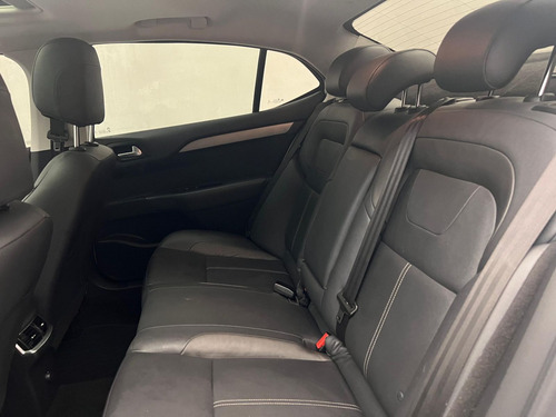 Citroën C4 LOUNGE Shine 1.6 Turbo Flex Aut.