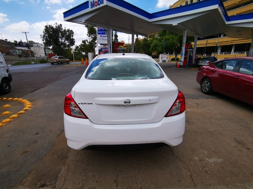 Imagen 6 de 12 de Nissan Versa Drive Tm 2018