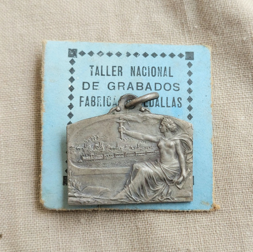 Antigua Medalla Ferrocarril De La Plata A Meridiano V 1923