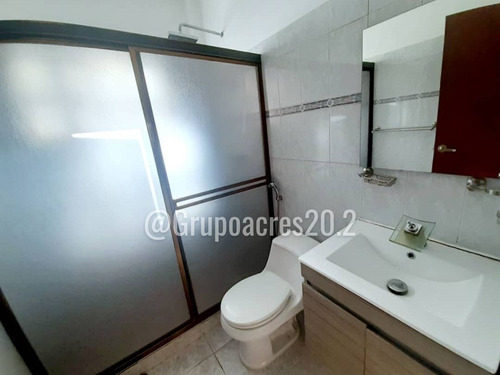 Imagen 14 de 17 de En Venta Maravilloso Townhouse Ubicado En Colinas De Carrizal, Of
