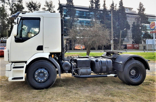 Volvo Vm310 4x2 Tractor