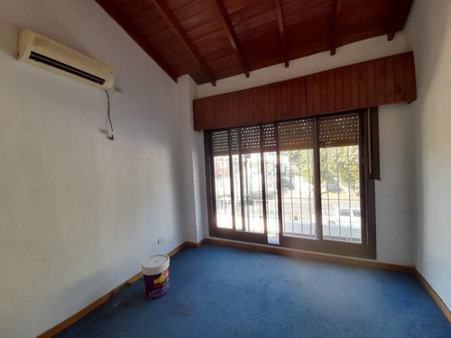 Imagen 5 de 11 de Casa En Venta En Ituzaingo Norte