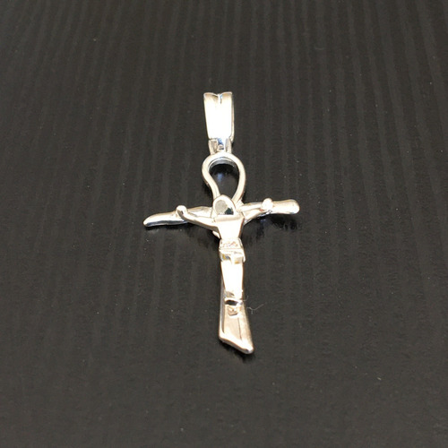 Imagen 4 de 10 de Dije Cristo De Plata .925 Circonia Hombre Mujer Agálea